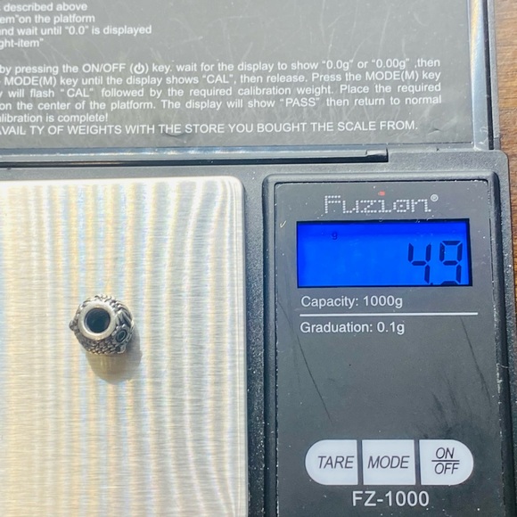 EUC Pandora 791211CZN Sterling Silver Wise Owl Animal Bead w/ Emerald Green CZ - Picture 8 of 8